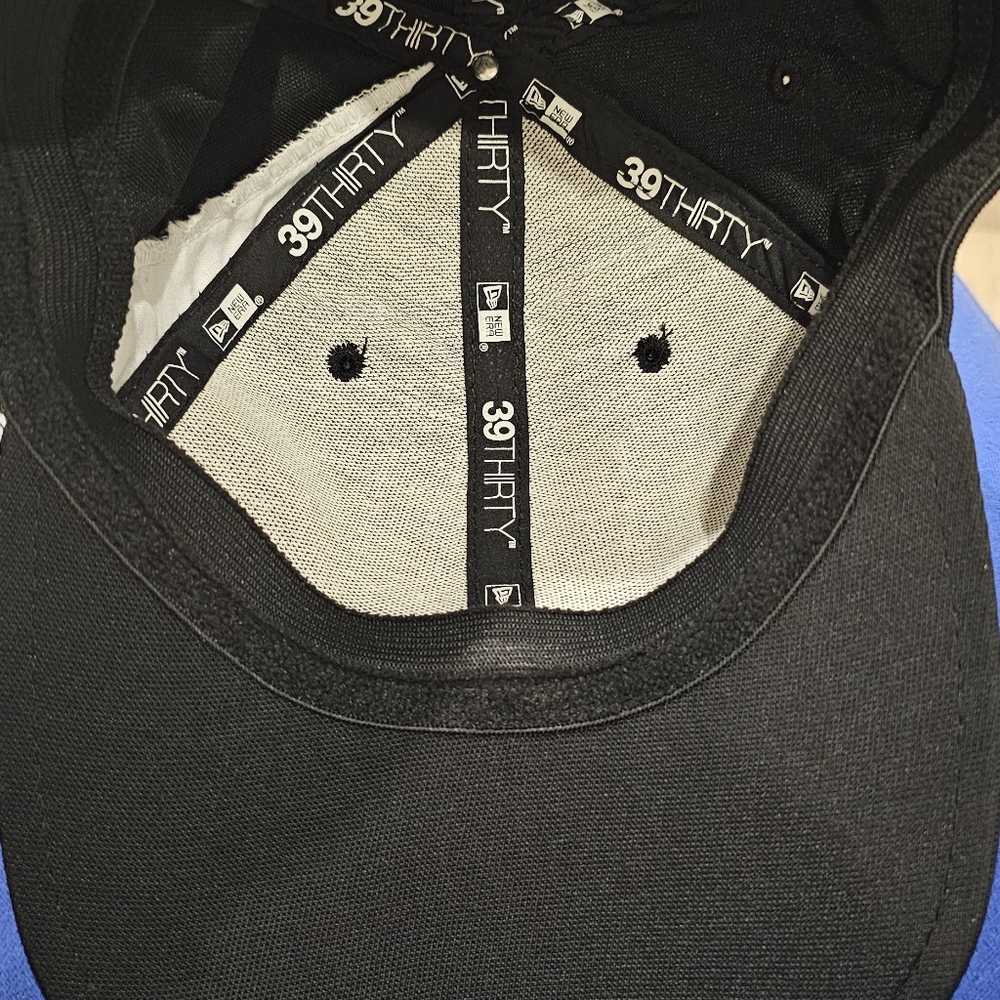 Raiders Hat Excellent Condition - Picture 6 of 6